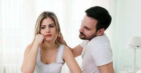 Jak radzić sobie z abstynencją seksualną? Poradnik dla kobiet i mężczyzn