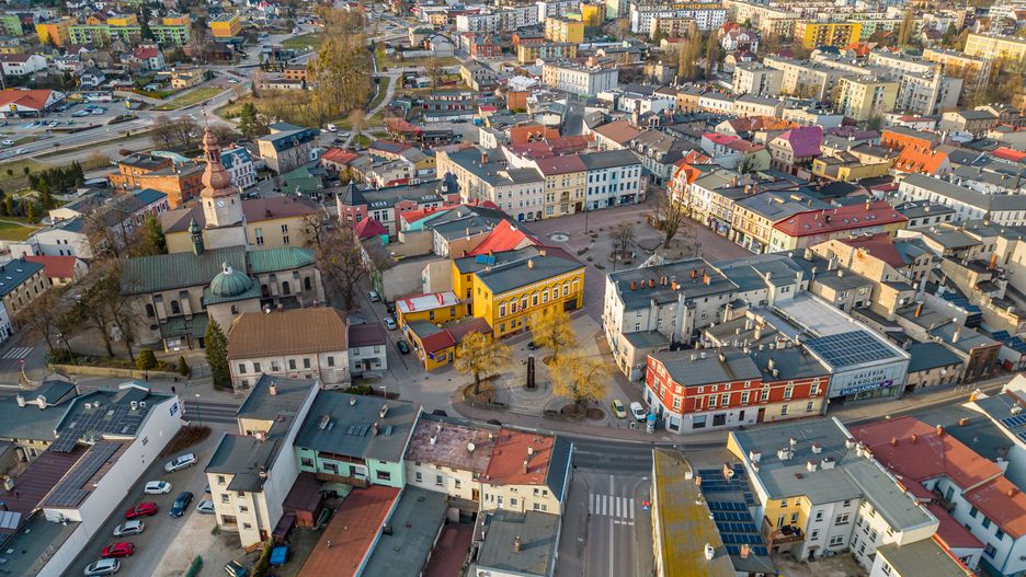 lubliniec, lubiniec z drona, panorama, krajobraz miasta, architektura, miasteczko, krajobraz, miejski, podróż, ulica, espania, mieszkalne, dach, dom