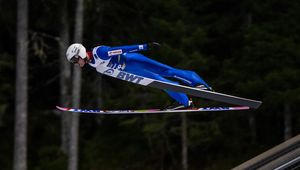 Polacy wykonali zadanie, ale nie błyszczeli. Świetny skok Kazacha