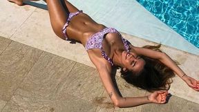 Zjawiskowa Włoszka ma słabość do sportowców. Teraz oszalała na punkcie pływaka