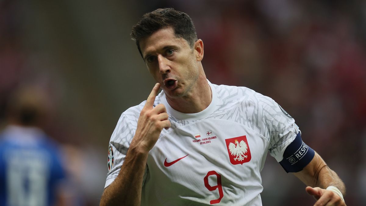 PAP / Leszek Szymański / Na zdjęciu: Robert Lewandowski