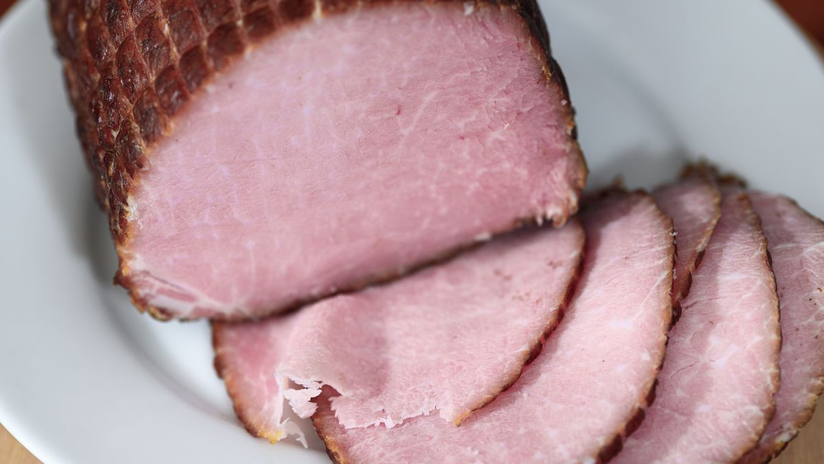 Jak sprawdzić, czy wędlina jest sztucznie "napompowana"?