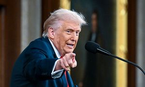 Zwrot? Ropa tanieje. Analitycy wskazują na deklarację krajów G7 i słowa Trumpa