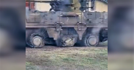Ukraiński BTR-4 po spotkaniu z miną. Rosjanie nie mogli w to uwierzyć