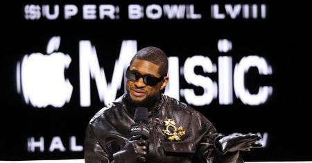 Usher gwiazdą tegorocznej przerwy finału Super Bowl. Będzie się działo!