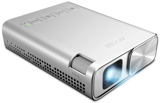 ZenBeam E1 - nowy mini-projektor Asusa za 1399 zł (wideo)