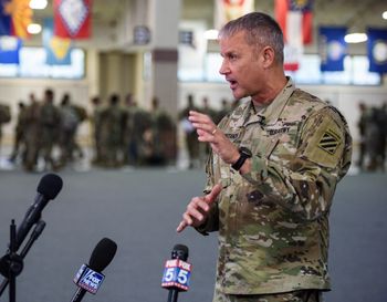Nagła decyzja w USA. Generał odpowiedzialny za Europę traci stanowisko