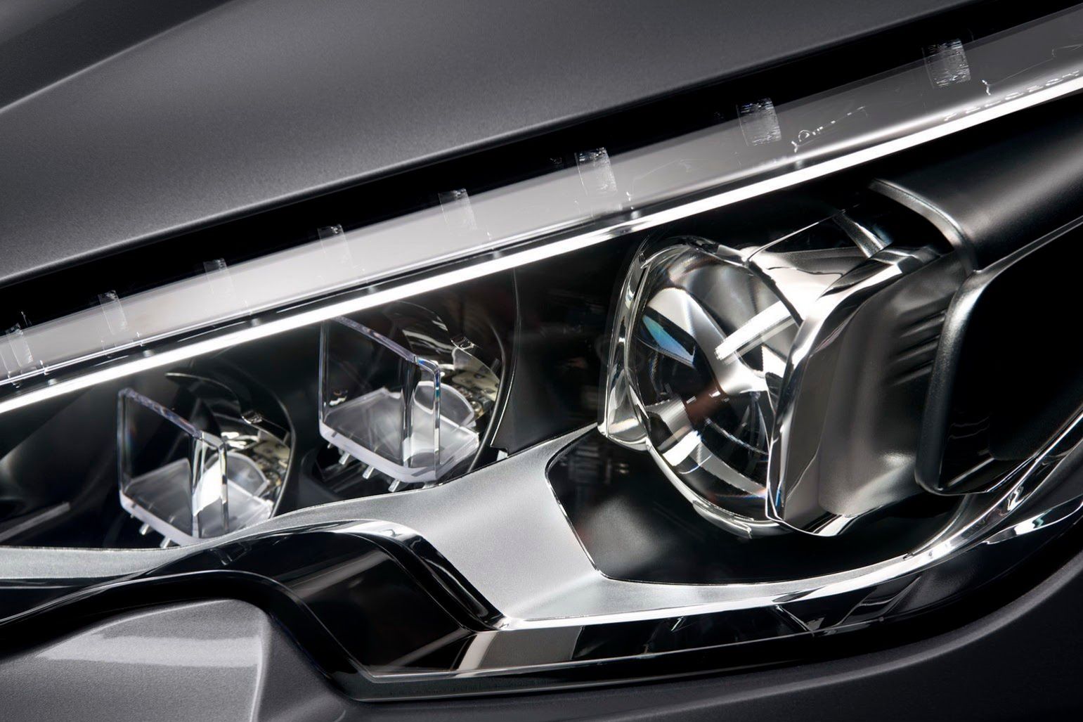 Nowy Peugeot 308 w obszernej galerii zdjęć 45