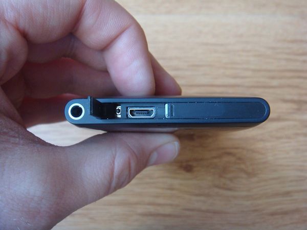 Nokia Lumia 800 - nienawiść czy miłość od pierwszego wejrzenia? [pierwsze wrażenia] 5