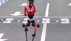 Chiński robot pobił ludzki rekord świata. Wygrał półmaraton