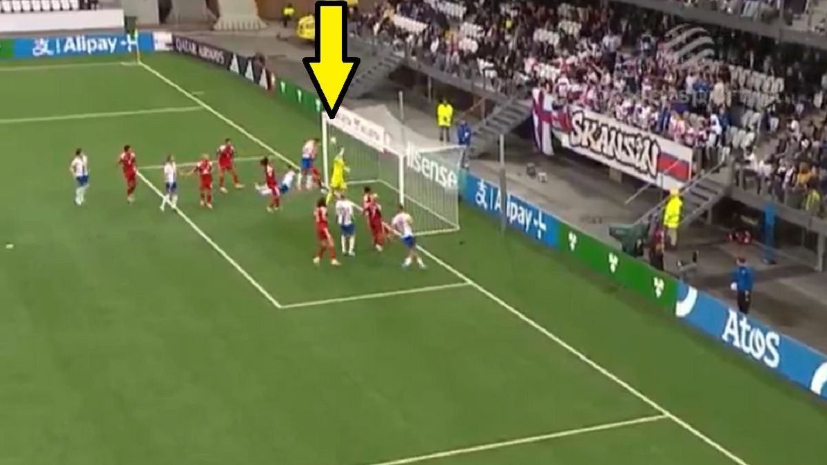 Twitter / Screen / Polsat Sport / Na zdjęciu: Arni Frederiksberg strzelił gola bezpośrednio z rzutu rożnego