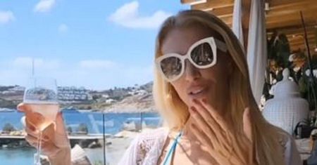Aneta Glam poszła tak do restauracji. Miała na sobie bikini