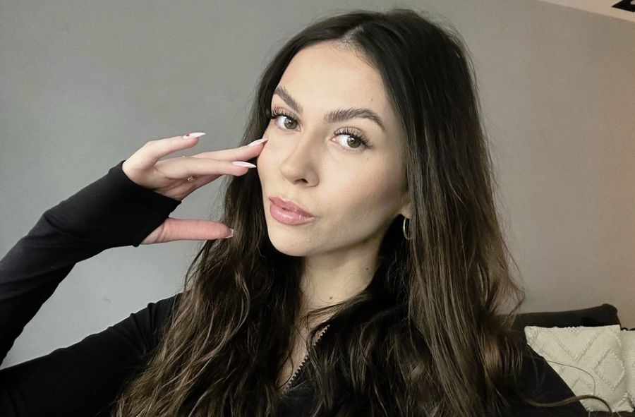 Influencerka opowiada o tym, jak zdradzał ją partner