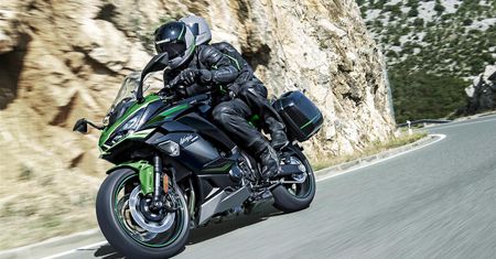 Nowe kolory na nowy rok. Kawasaki Ninja 1000SX i Vulcan S zmieniają barwy