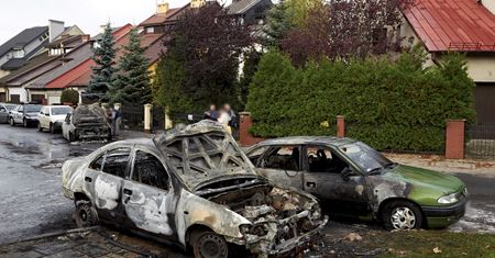 W Gdańsku spłonęło kilka samochodów
