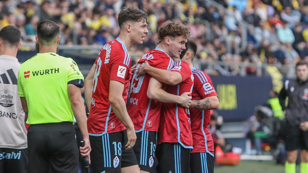 PAP/EPA / PAP/EPA/Roman Rios / Piłkarze Celty byli krok od wyjazdowej wygranej z Cadizem