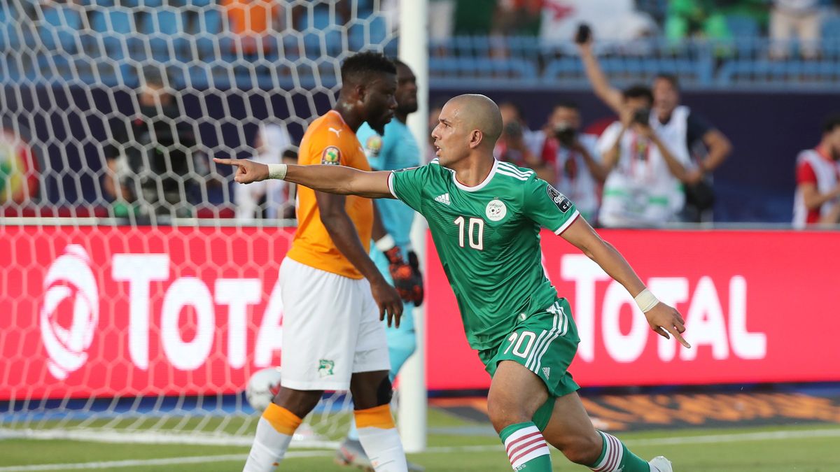 PAP/EPA / GAVIN BARKER / Na zdjęciu: Sofiane Feghouli