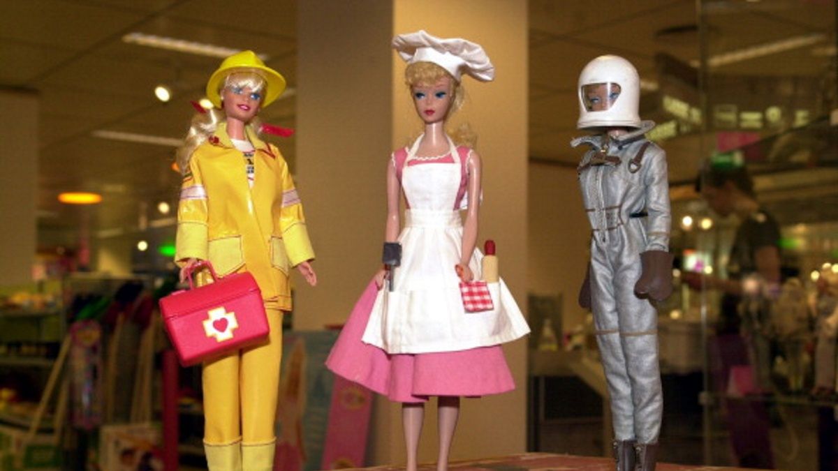 Twórca lalki Barbie przysporzył radości milionom dzieci, ale dla własnych córek był potworem