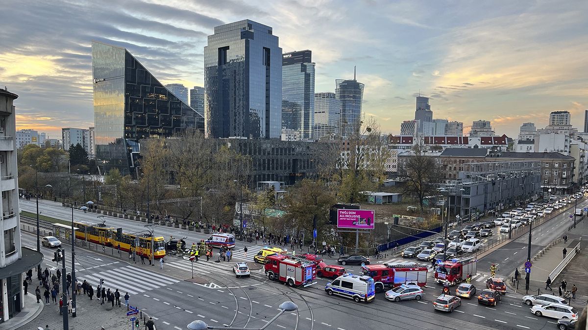 W wyniku wypadku centrum Warszawy zostało sparaliżowane