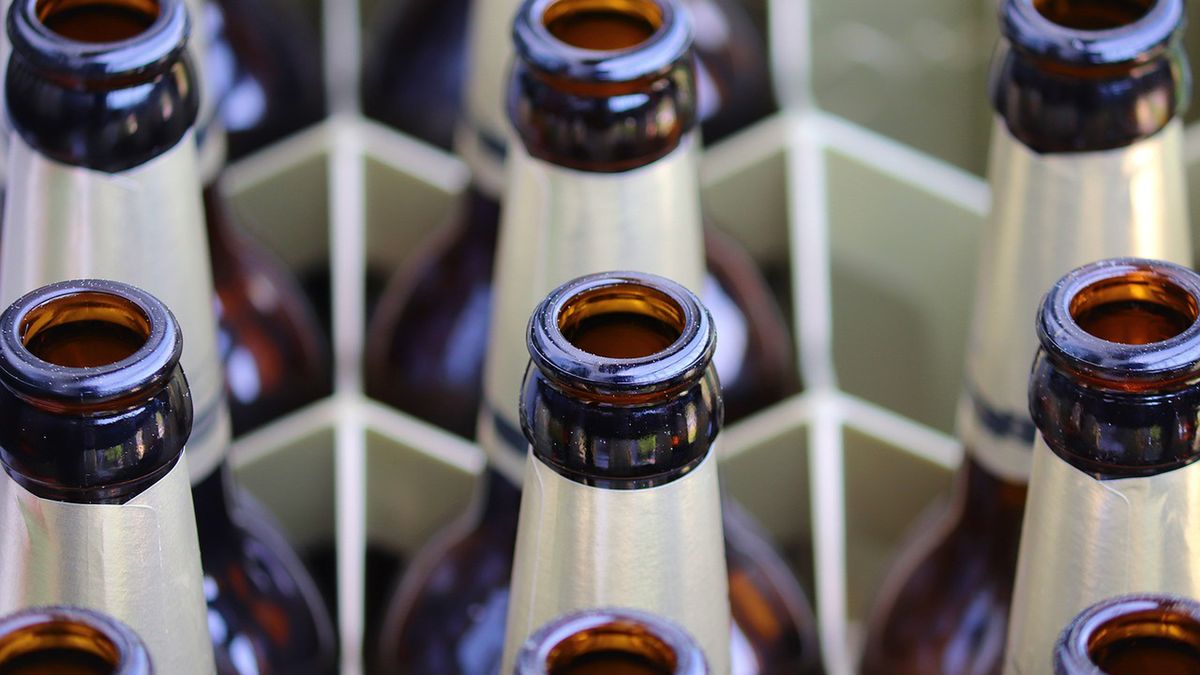 Jedną partię piw oznaczono jako bezalkoholową, mimo zawartości 5,5 proc. alkoholu