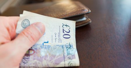 Fałszerze z Polski podrabiali brytyjskie funty. Sprawa trafiła do sądu