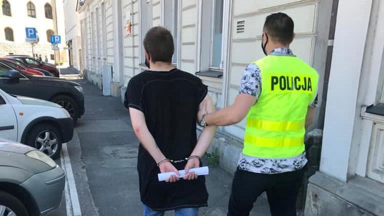 Katowice. 23-letni Ukrainiec dostał osiem zarzutów.