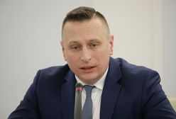 "Państwo opresyjne. Orwell w wykonaniu Niedzielskiego". Senator PO o rejestrze ciąż