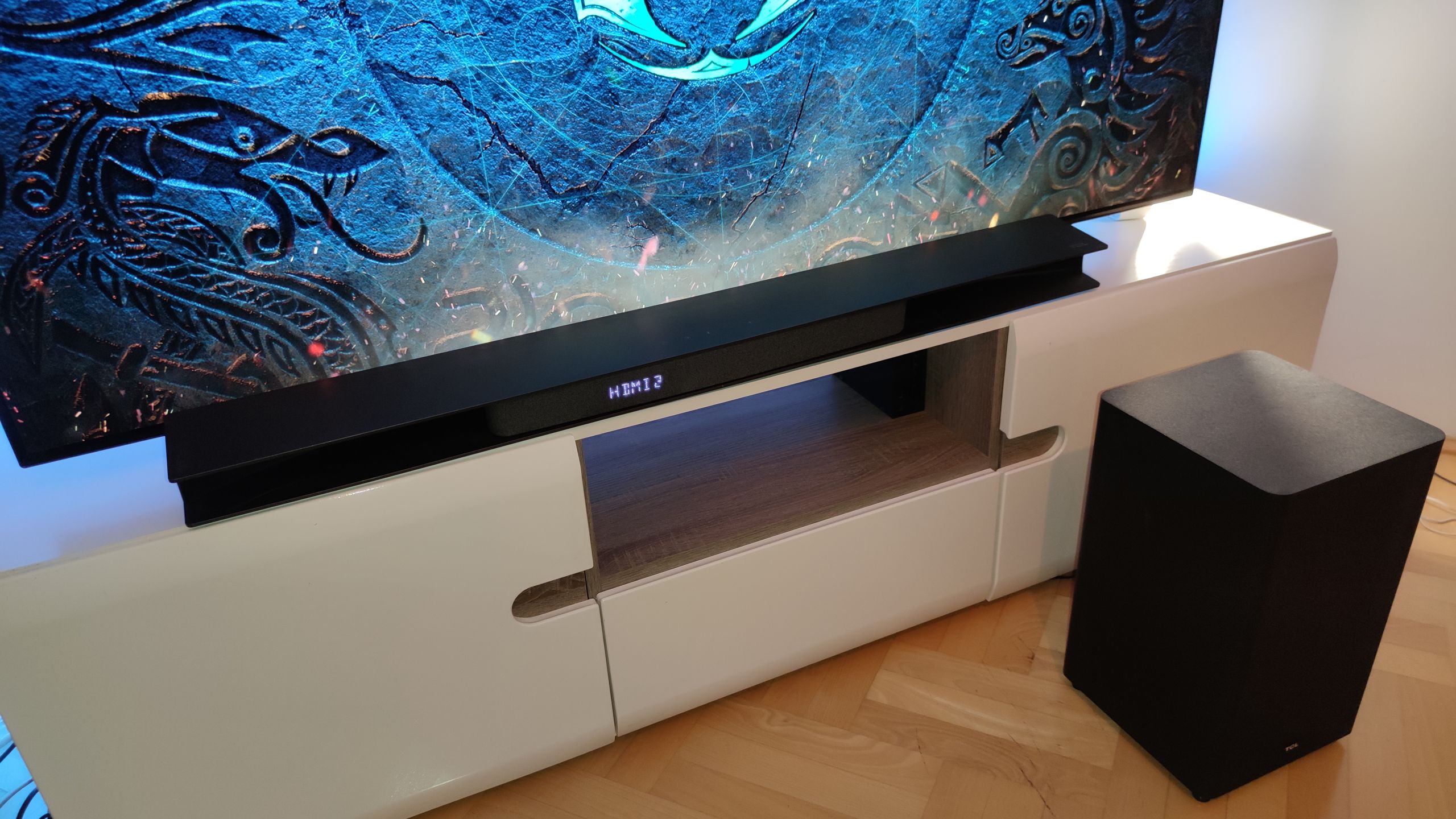 TCL RAY-DANZ - soundbar z Dolby Atmos na każdą kieszeń (test) 2
