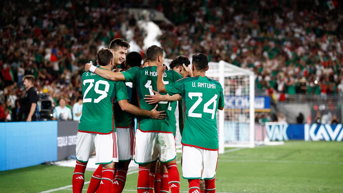 WP SportoweFakty / CAROLINE BREHMAN / Na zdjęciu: reprezentacja Meksyku