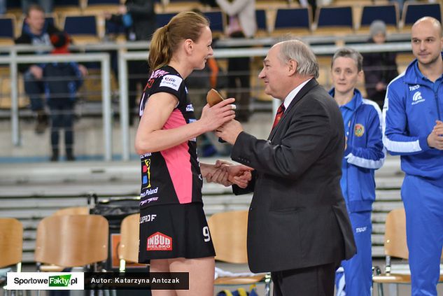 Natalia Bamber-Laskowska odebrała w niedzielę statuetkę dla najlepszej zawodniczki meczu.