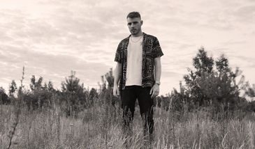 Ochman zdradził szczegóły swojej debiutanckiej płyty