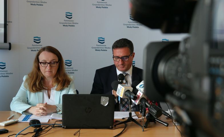 Przedstawiciele Wód Polskich tłumaczyli: jesteśmy regulatorem, nie my ustalamy stawki.