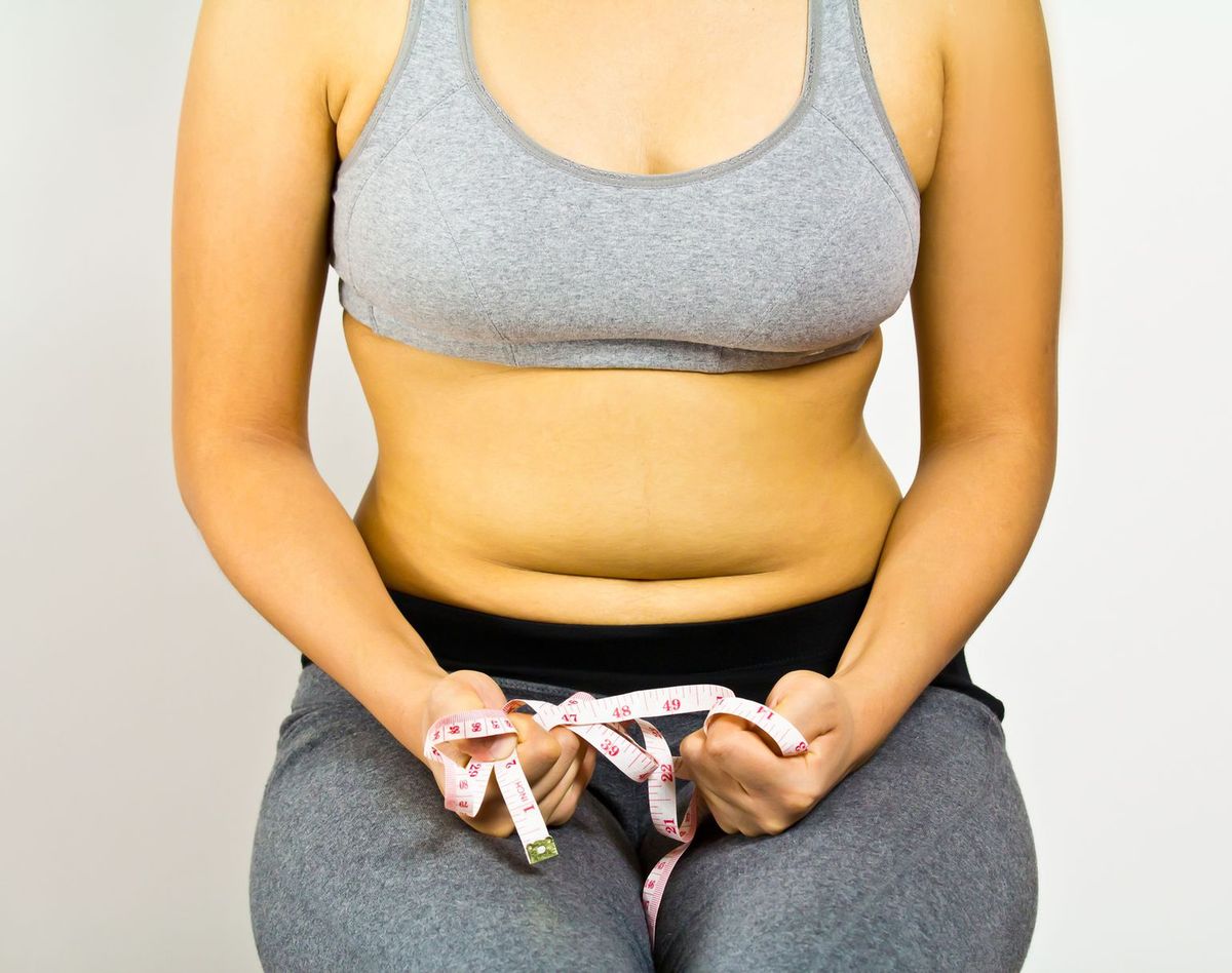 Płaski brzuch po ciąży: ćwiczenia na brzuch po ciąży