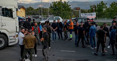 Turystyczny kraj pogrążony w chaosie. "Może się wydarzyć wszystko"