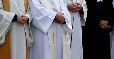 Pijany ksiądz spowodował kolizję. Prymas podjął decyzję ws. duchownego