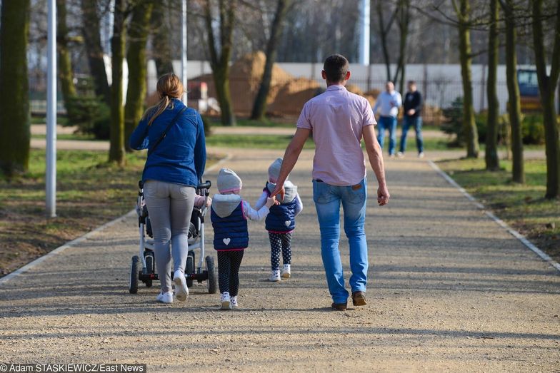 Rząd dosypie matkom do emerytury. Nawet jeśli nie pracowały.