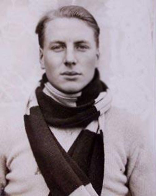 Andrew "Sandy" Irvine fot. domena publiczna