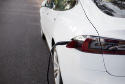 Tesla przyspiesza na polskim rynku. I nie zamierza zwalniać