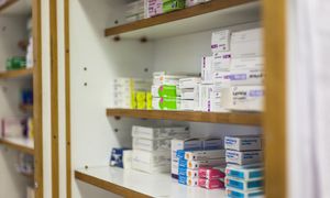 Lek pilnie wycofano z aptek. Sprawdź opakowanie. Chodzi o jedną serię