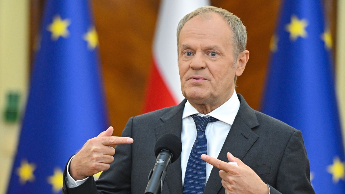 Warszawa, 17.06.2026. Premier Donald Tusk na konferencji prasowej w KPRM w Warszawie, 17 bm. dotyczącej spraw bieżących. (ad) PAP/Radek Pietruszka
