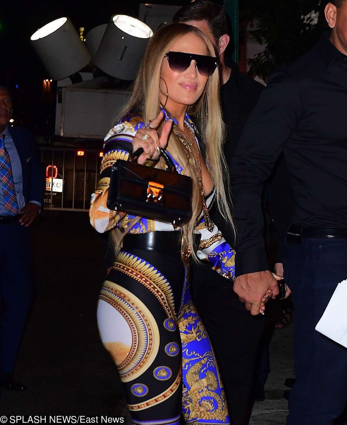 Jennifer Lopez na afterparty po MTV VMA 2018 w legginsach Versace
