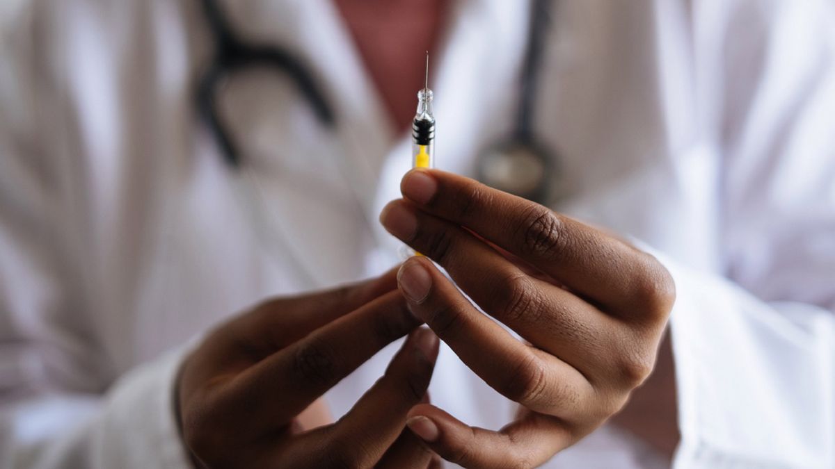 HBO szykuje nowy serial. Opowie o szczepionce na koronawirusa 1