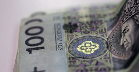 Wyprowadzanie pieniędzy za granicę będzie trudniejsze. Nowe przepisy