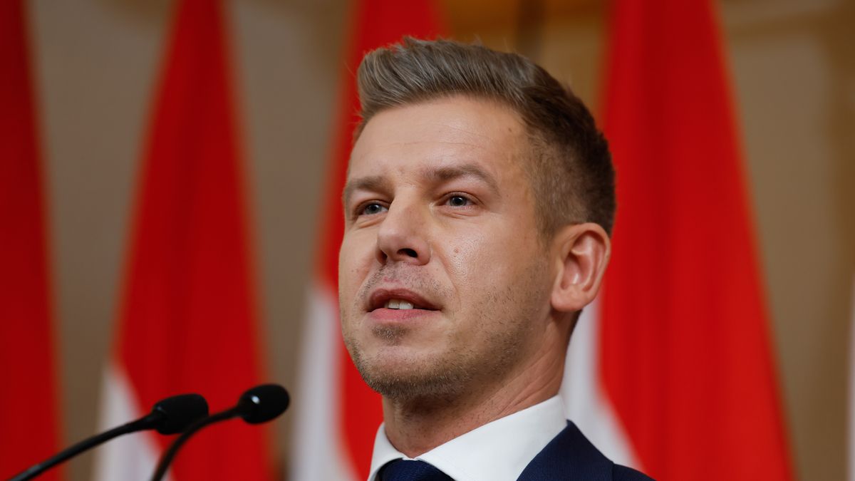 Peter Magyar, leader of the Tisza party, during a news conference in Budapest, Hungary, on Monday, Jan. 5, 2026. Hungary is heading into pivotal elections, with Magyar leading most polls ahead of a vote that's likely to take place in April. Photographer: Akos Stiller/Bloomberg via Getty Images