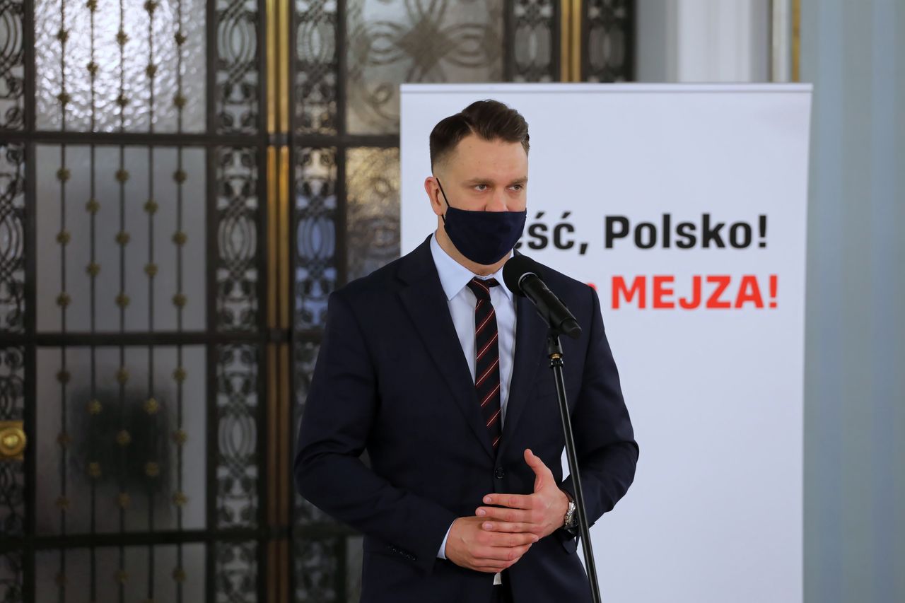 Tak jeszcze nikt nie tłumaczył Łukasza Mejzy