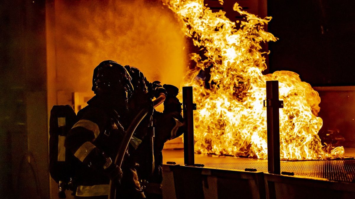 Materiały prasowe / Pixabay / fish96 / Na zdjęciu: pożar (zdj. ilustracyjne)