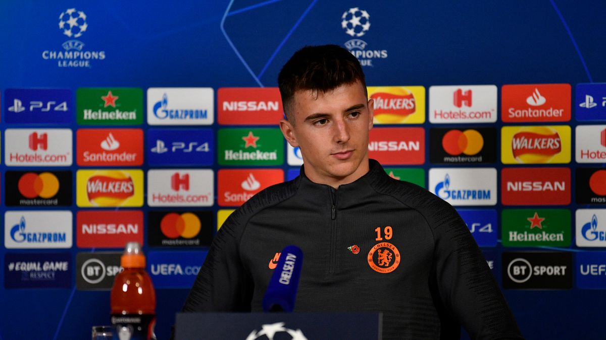 Zdjęcie okładkowe artykułu: PAP/EPA / NEIL HALL / Na zdjęciu: Mason Mount