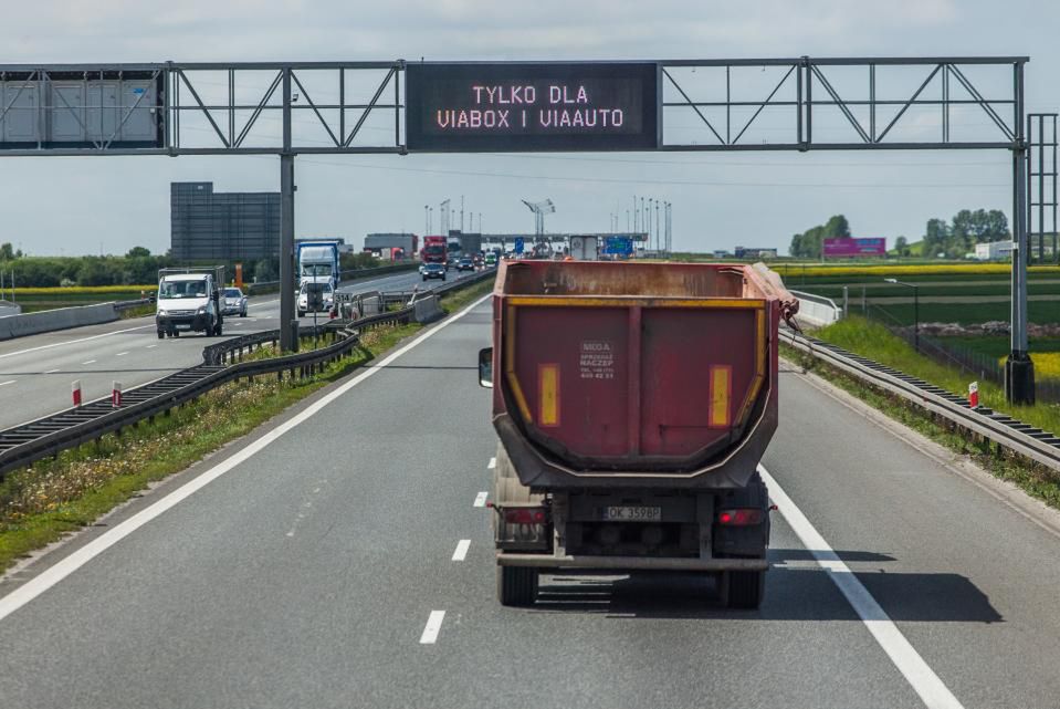 Umowa z administratorem drogi nie zastąpi zezwolenia