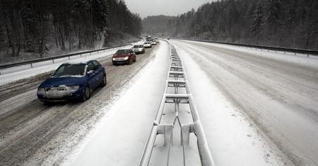 Sceny na pomorskich drogach. Odrynarne zachowanie kierowców