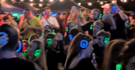 Co najlepiej zjeść przed i po imprezie?